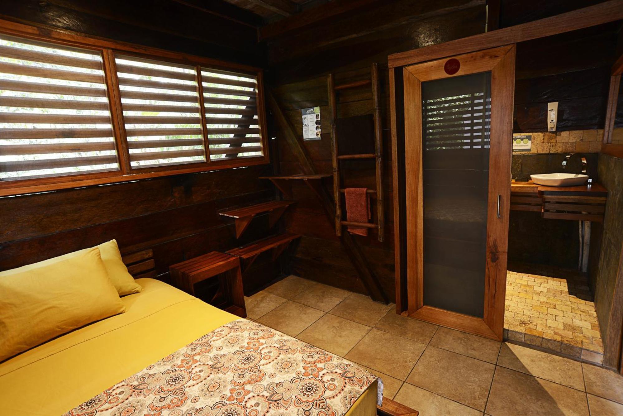 Jamu Lodge Puerto Montufar Εξωτερικό φωτογραφία