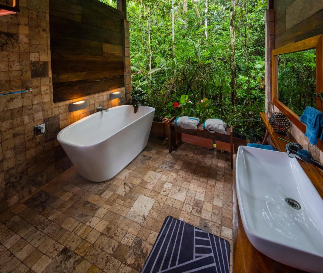 Jamu Lodge Puerto Montufar Εξωτερικό φωτογραφία